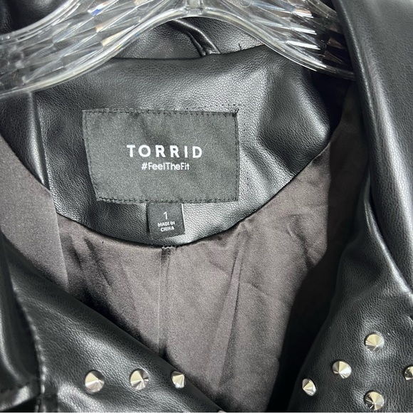 Torrid Faux Leather Jacket Women’s 1X Embroidered Moto Studded Goth Black - Picture 5 of 10